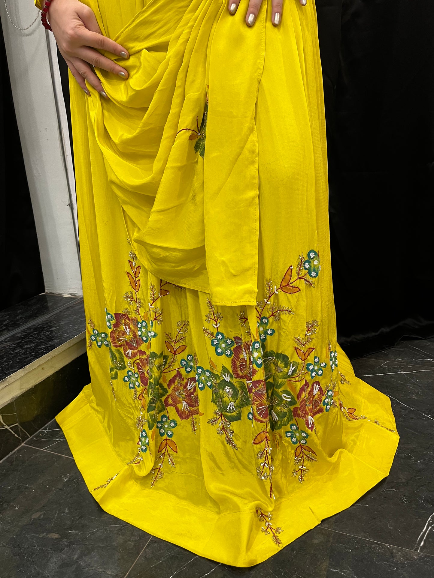 Noor-e-Rang Hand-Painted lehenga