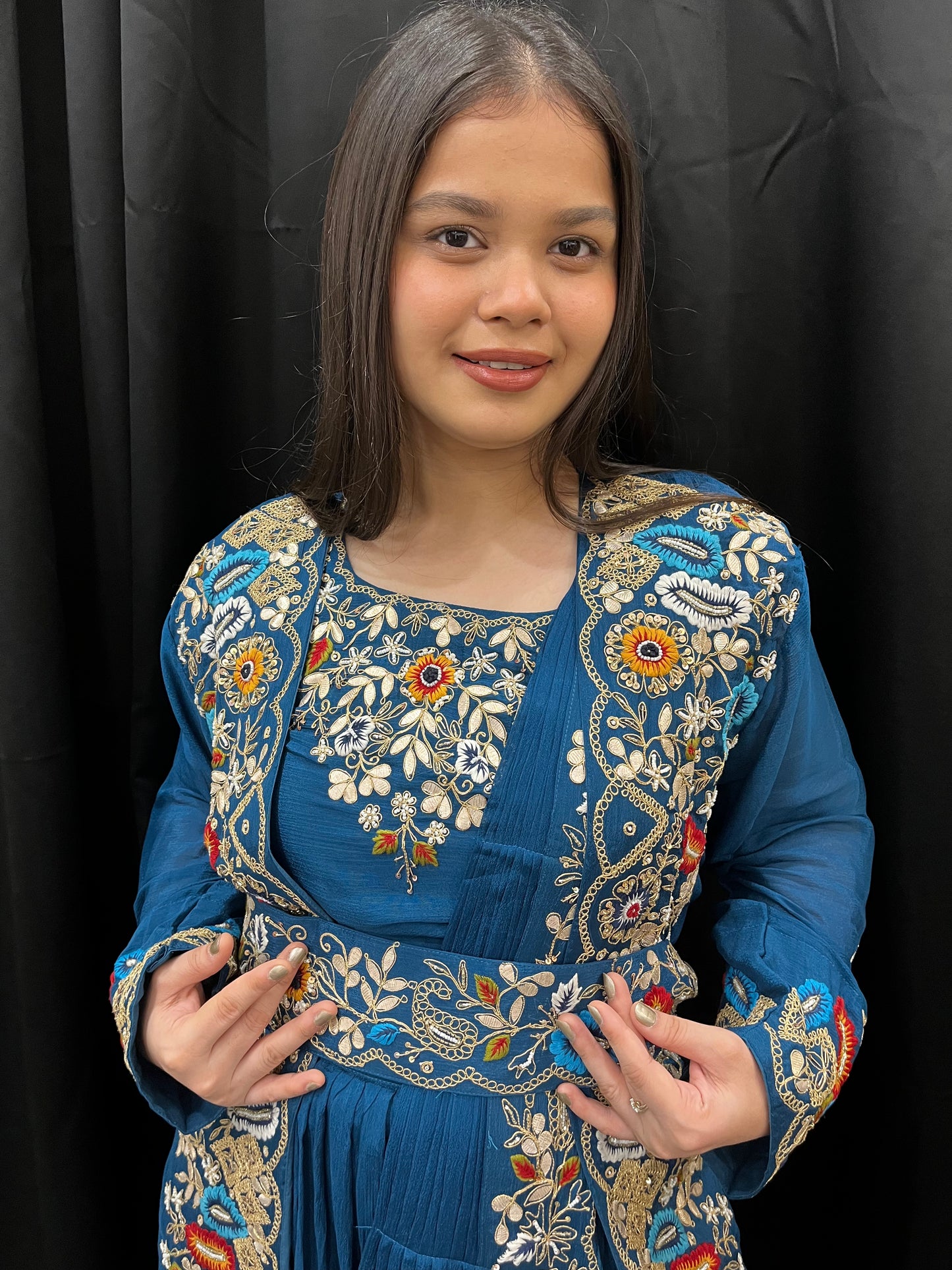 Ziya Pure Chinon Cape Set