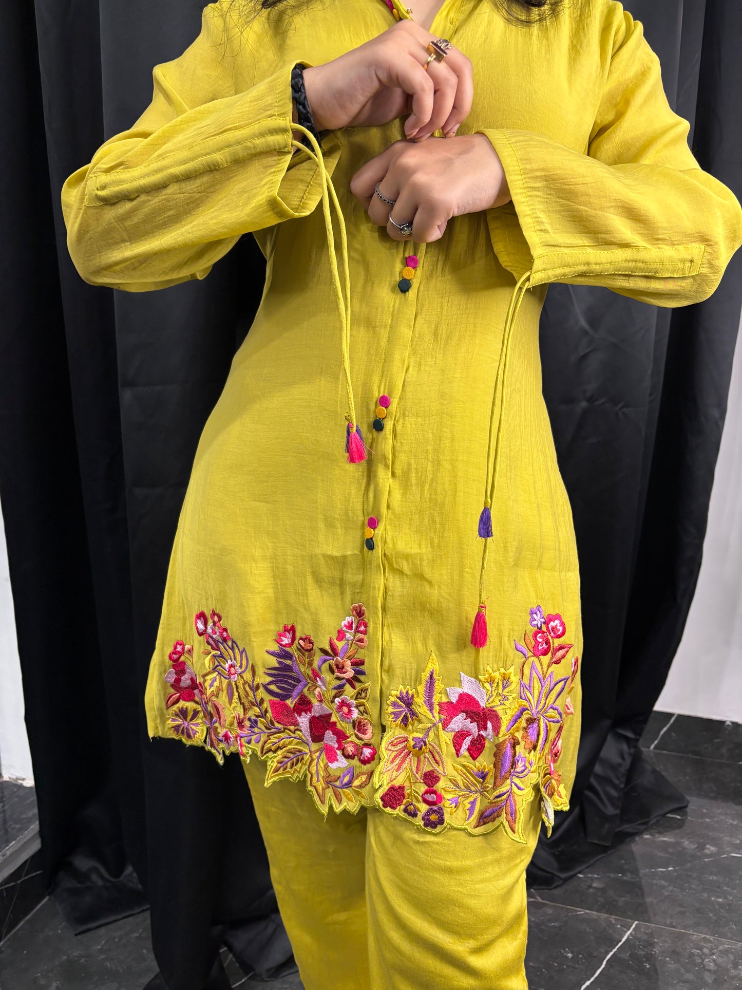 Amaira Muslin Silk Cord Set