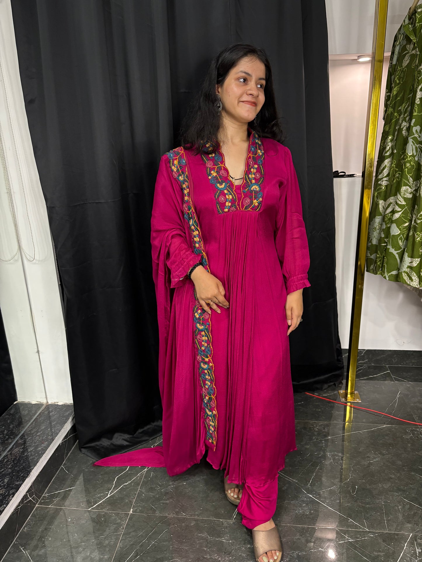 Ozera Threadwork Suit